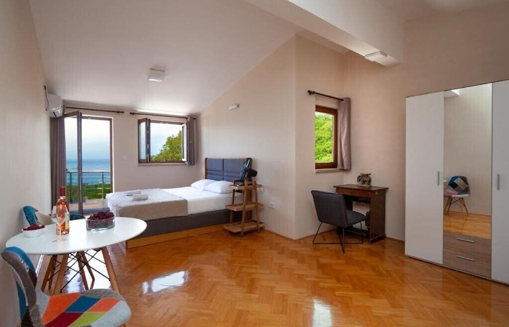 Фото Villa Eco House Buljarica 4*