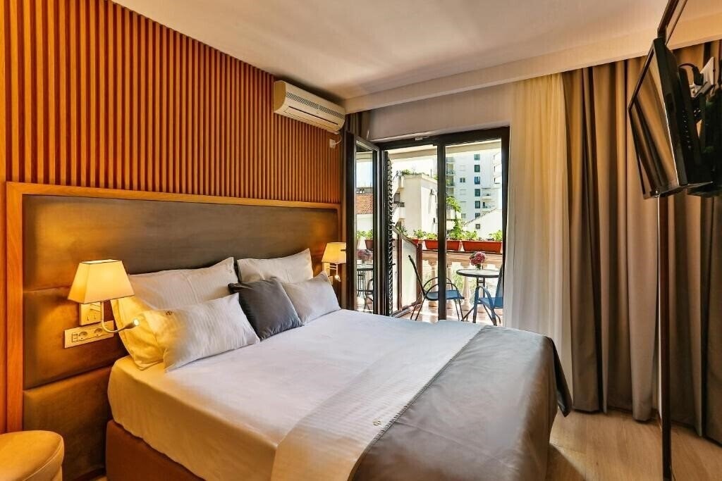 Zdjęcie Dvor Kornic 3*