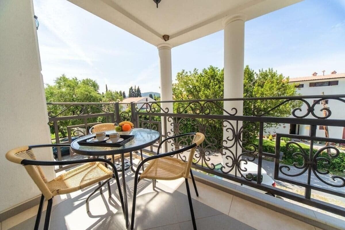 Zdjęcie Guesthouse Leonardo (ex. Leonardo Apart) 3*