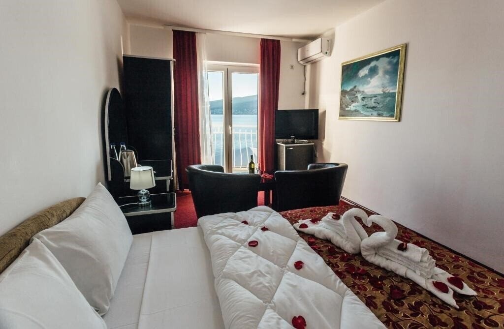 Hotel Azzurro Hotel 4*