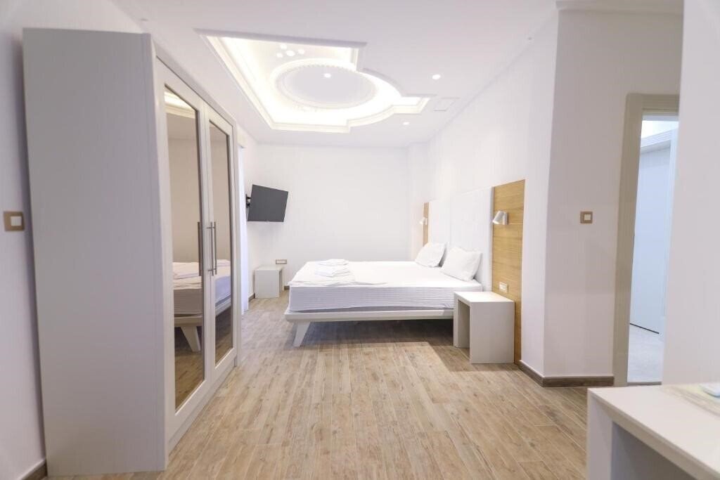 Zdjęcie Hotel RR 3*
