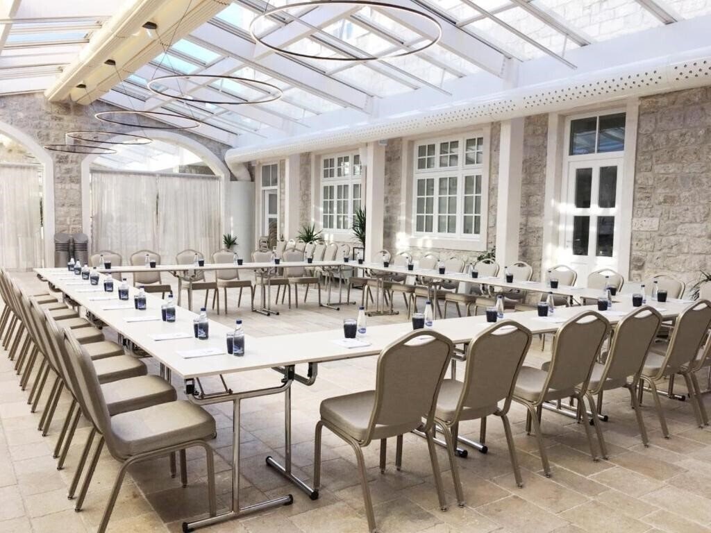 Zdjęcie Lazure Hotel & Marina 5*