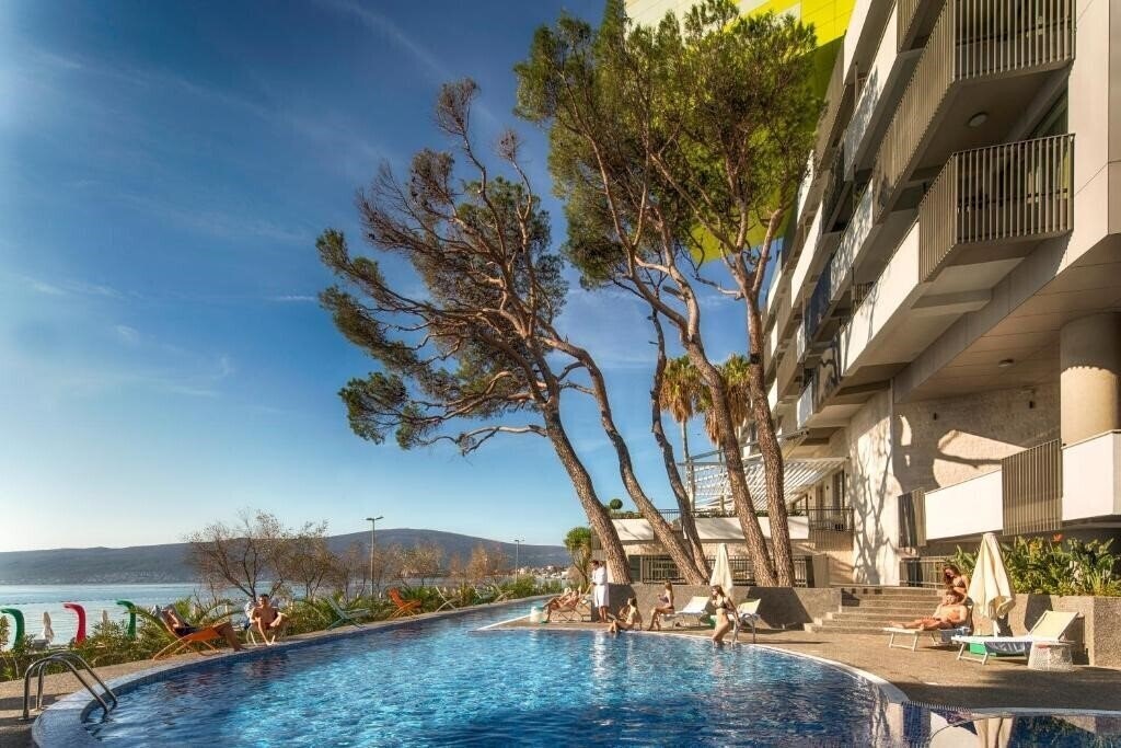 Zdjęcia Carine Hotel Park (ex. Carine Park, Park Bijela, Carine Hotel Park Bijela, Iberostar Bijela Park) 4*