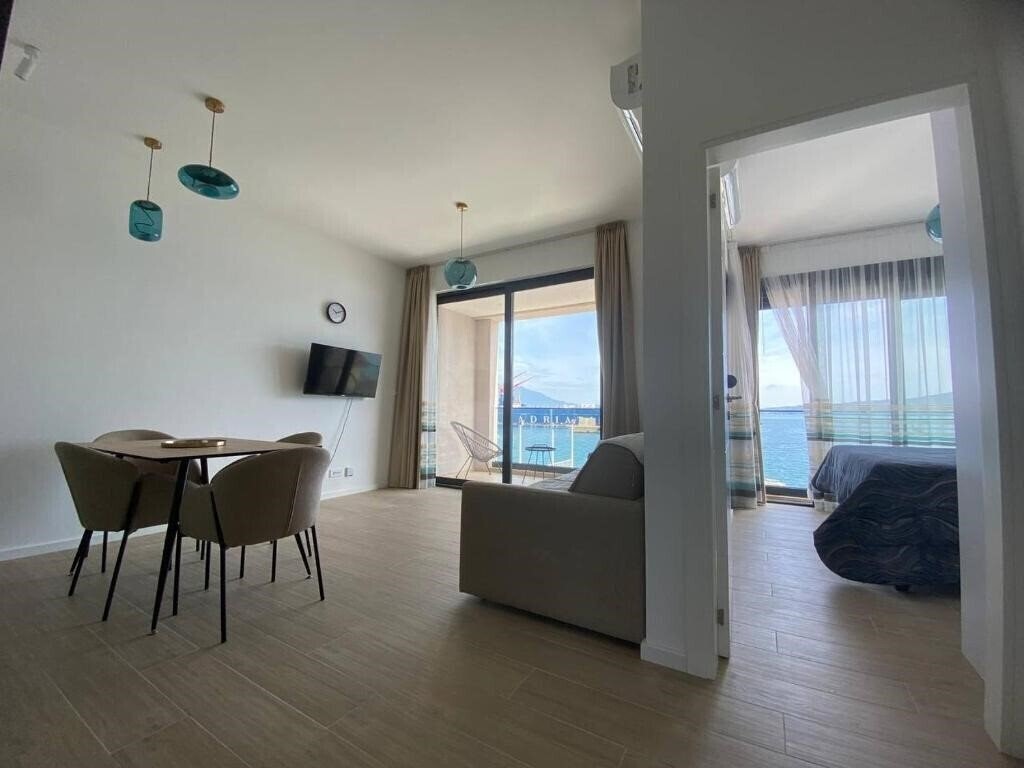 Zdjęcia Kamelija Apartments 4*