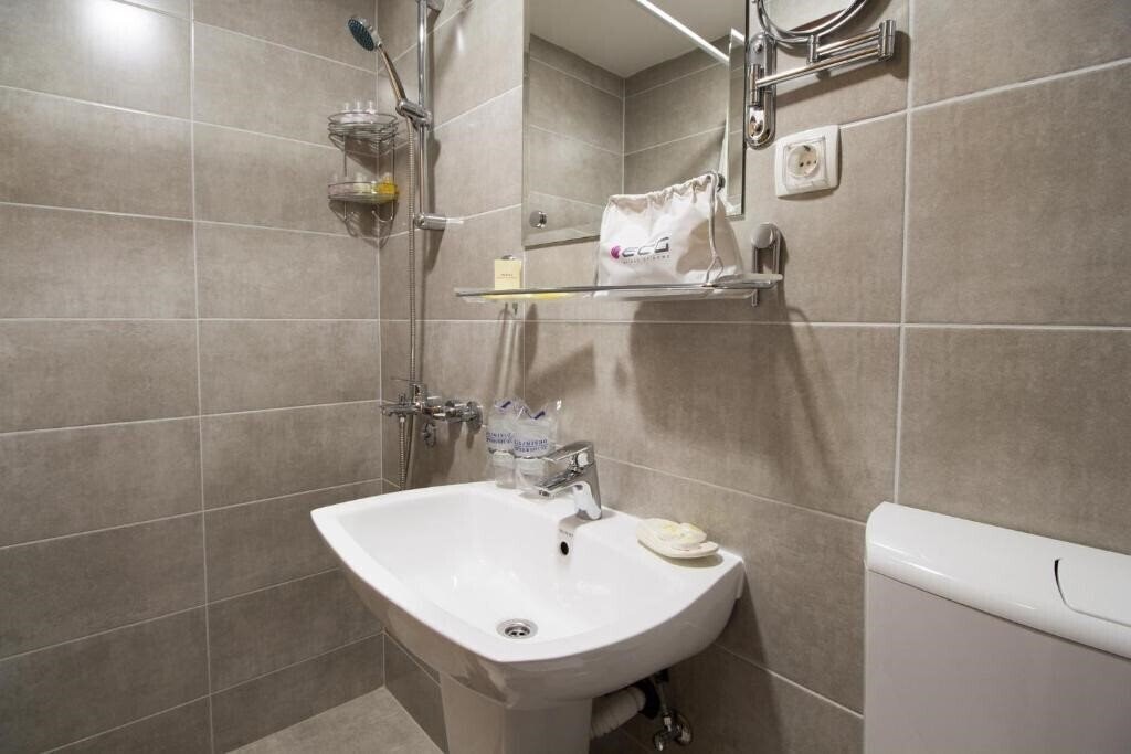 Zdjęcie Hotel Yugoslavia 3*