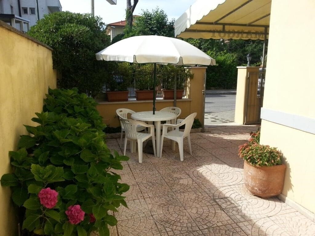 Zdjęcie Hotel Margot 3*