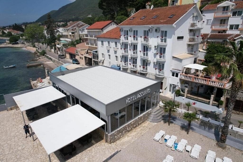 Hotel Azzurro Bijela 4*