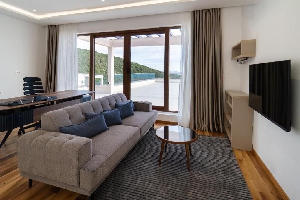 Изображение Cape Montenegro 5*