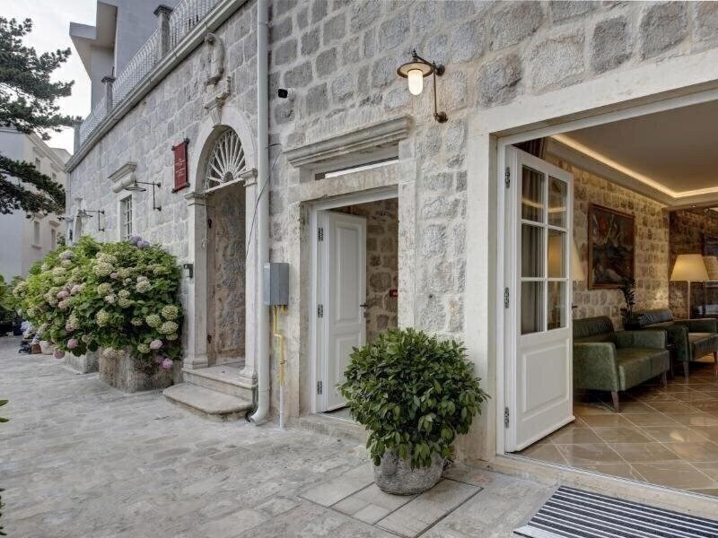 Hotel Heritage Leon Coronato 4*