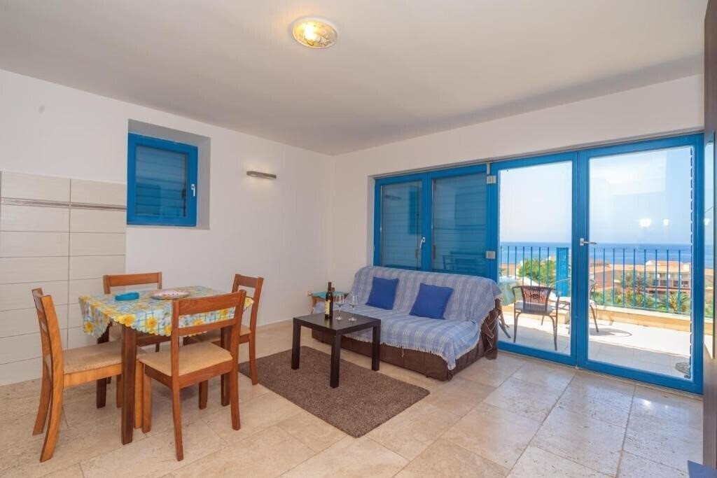 Zdjęcie Villa Altomare 3*