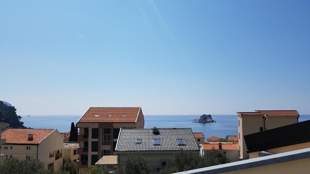 Zdjęcie Jovan Gregovic 3*