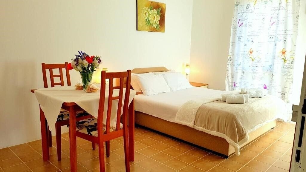 Zdjęcie Jovan Gregovic 3*