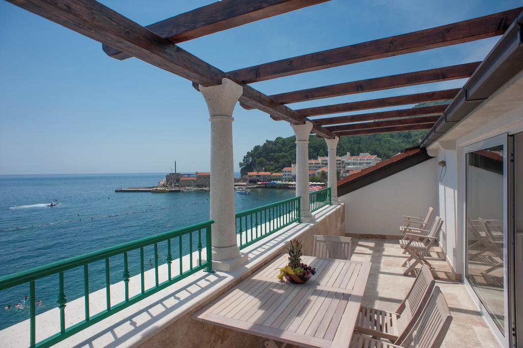 Готель Piazza 4*