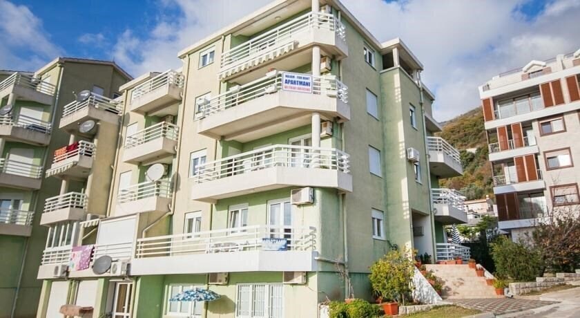 Hotel Apartmani "M" 3*