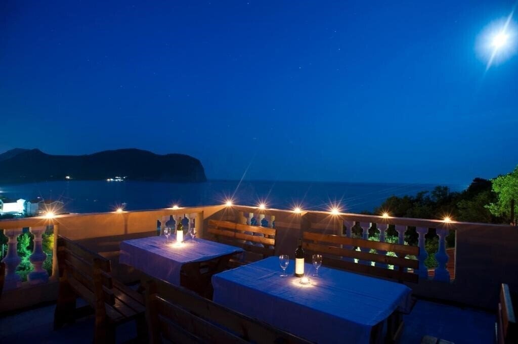Hotel Castellamare Coast Residence 3*