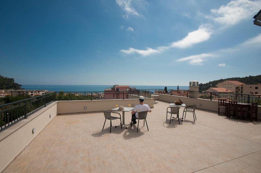 Фотография Guest Houese Medin Apartments 3*