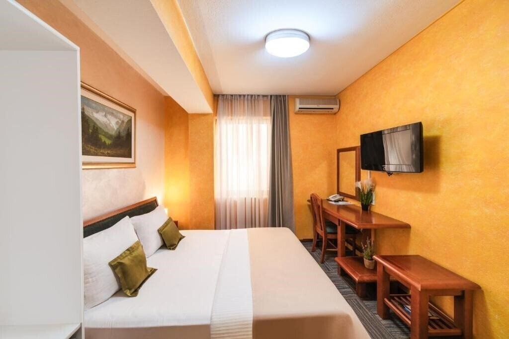 Фото Hotel Kerber 3*
