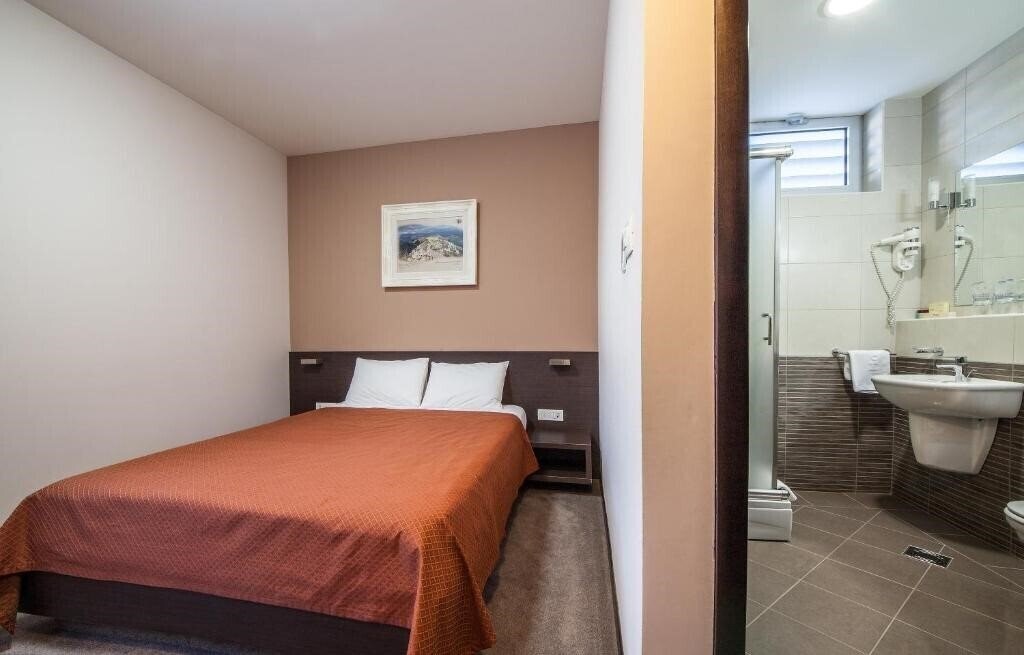 Zdjęcie Hotel Terminus 3*