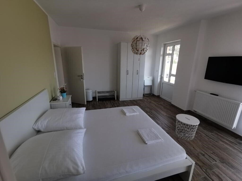 Zdjęcie Hotel Villa Jolyn 3*