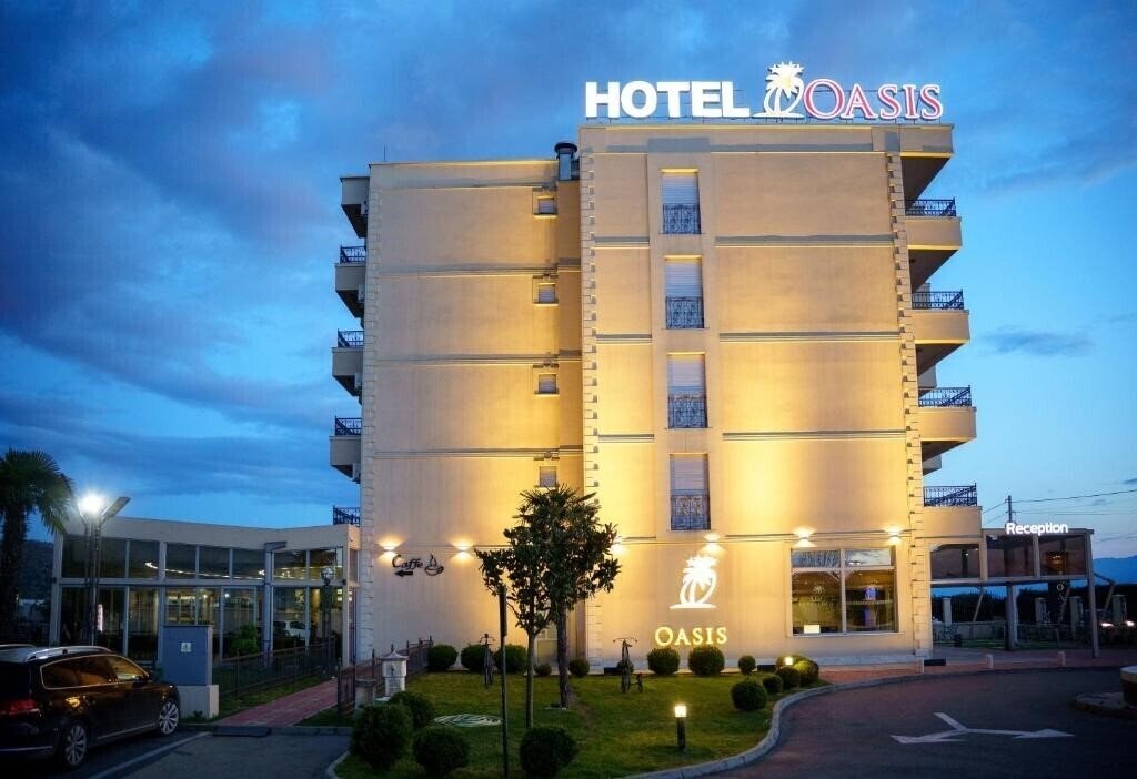 Zdjęcia Hotel Oasis 4*