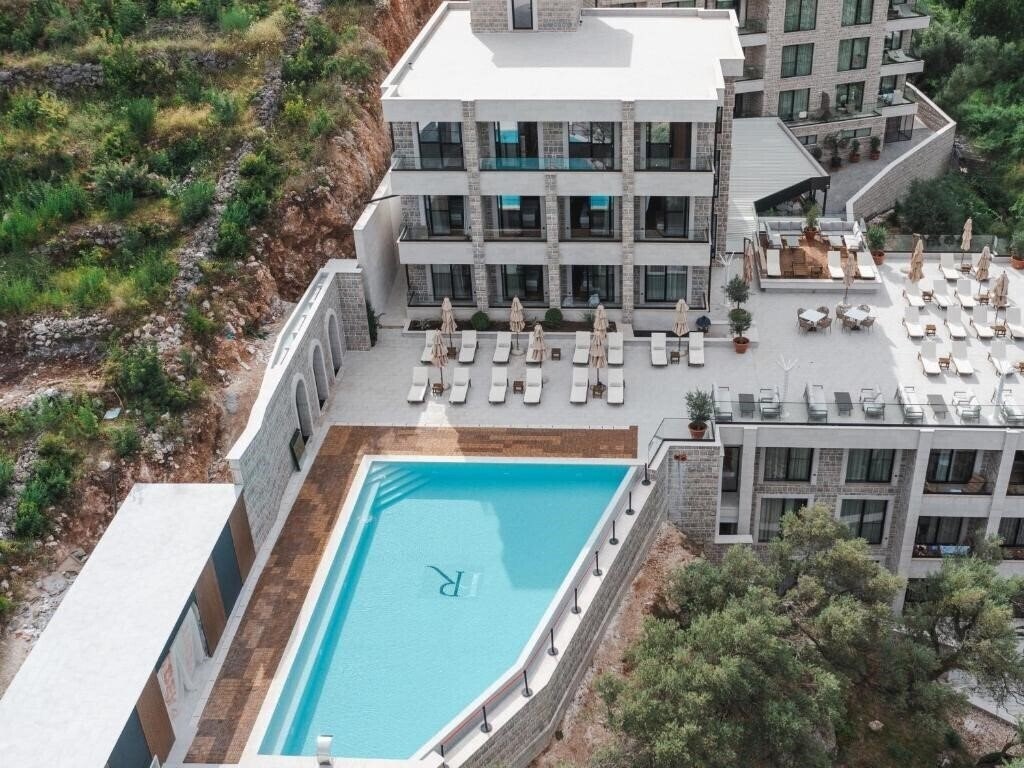 Готель Regent Przno 4*