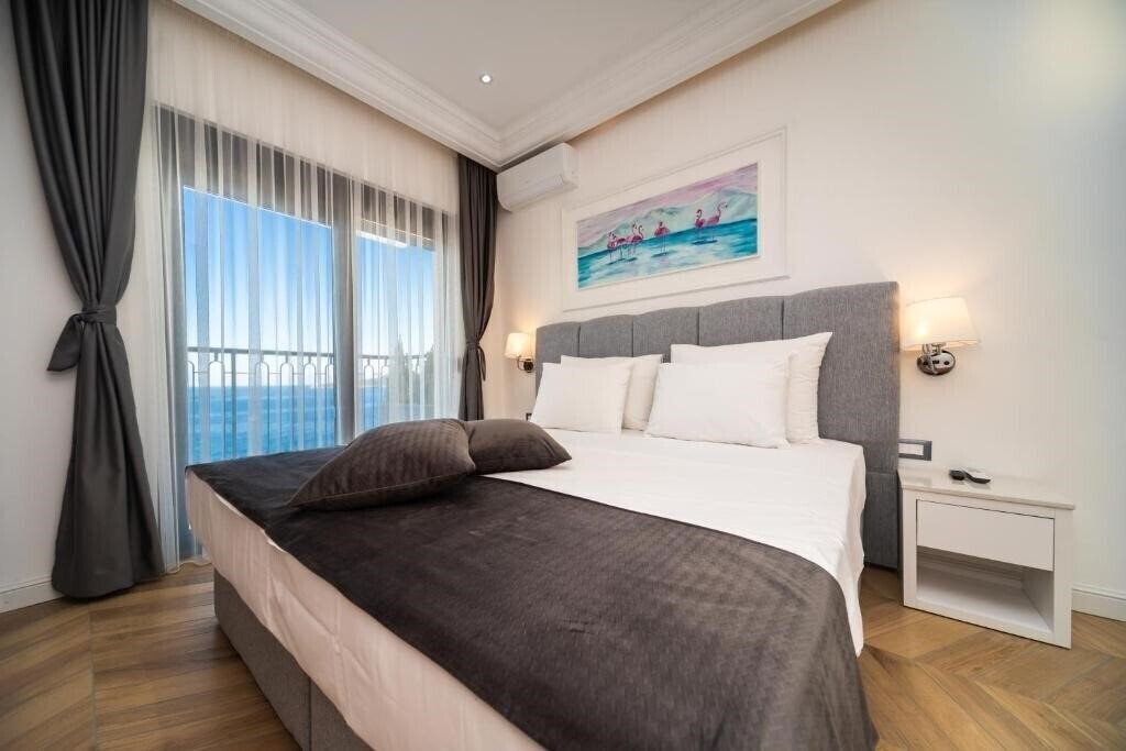 Zdjęcie Exclusive Hotel 4*