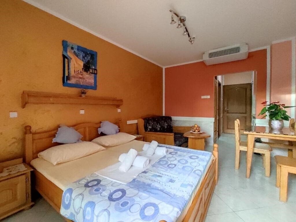 Фотография Villa Alexandra T 4*
