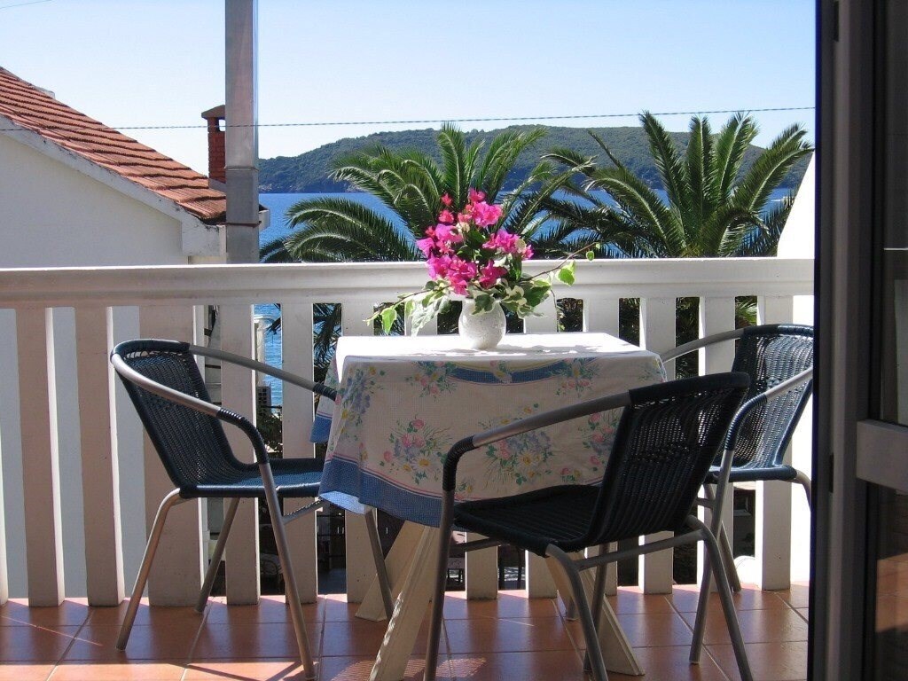 Фотографія Apartments Bonaca 3*