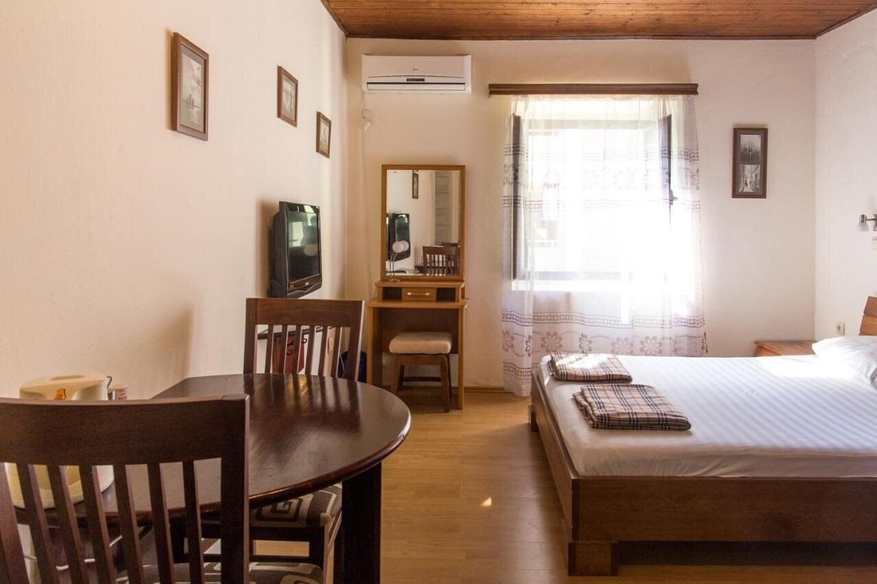 Zdjęcia Kole Apartments 3*