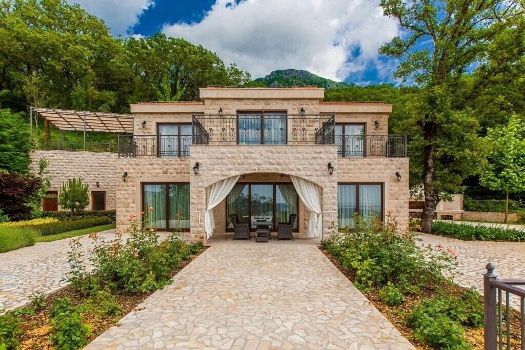 Obraz Hotel Oak Leaf Residences 5*