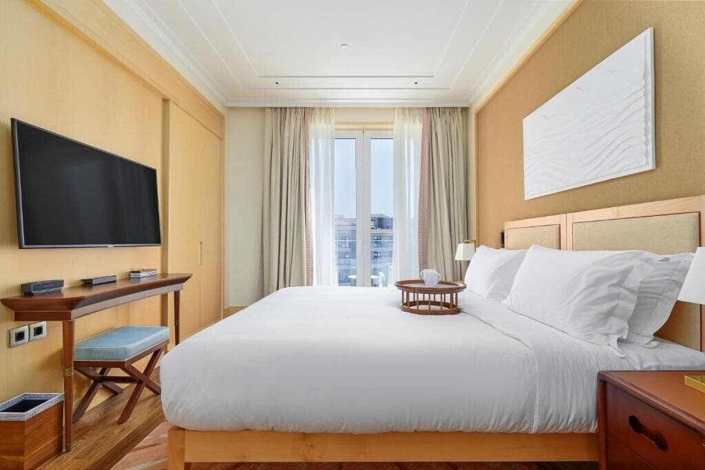 Фотографія Regent Porto Montenegro 5*