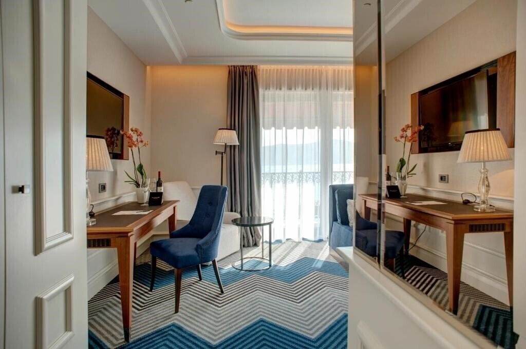 Zdjęcie La Roche 5*