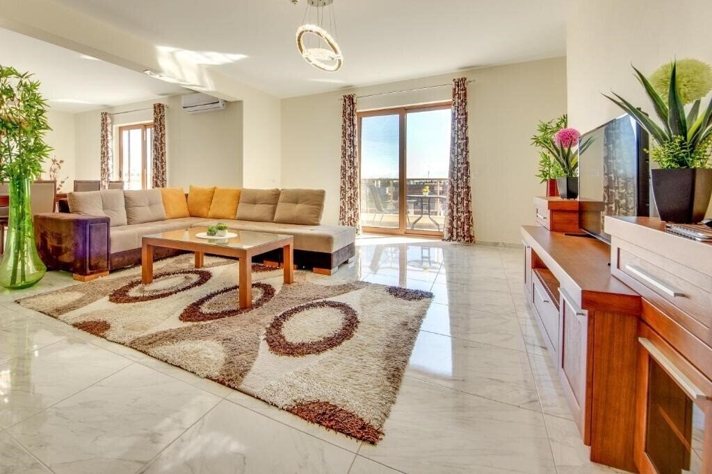 Zdjęcie Hotel Montefila 4*