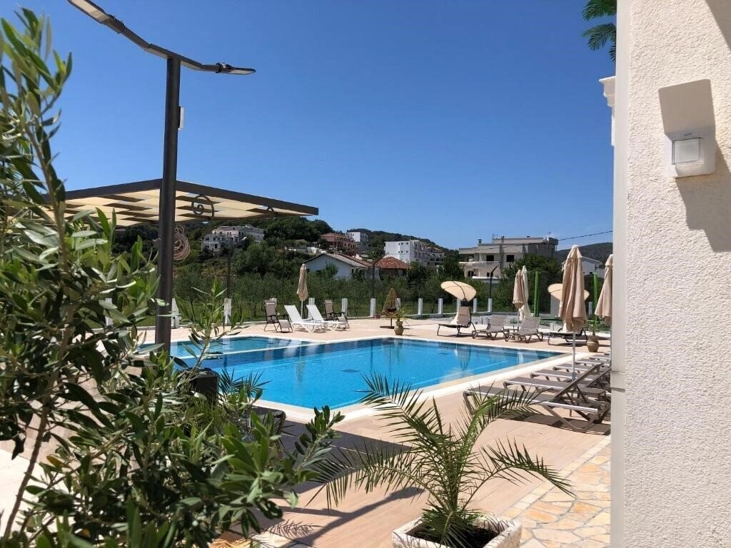 Zdjęcia Metropolis 4*