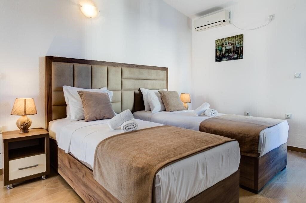 Zdjęcie Hotel Zan 3*
