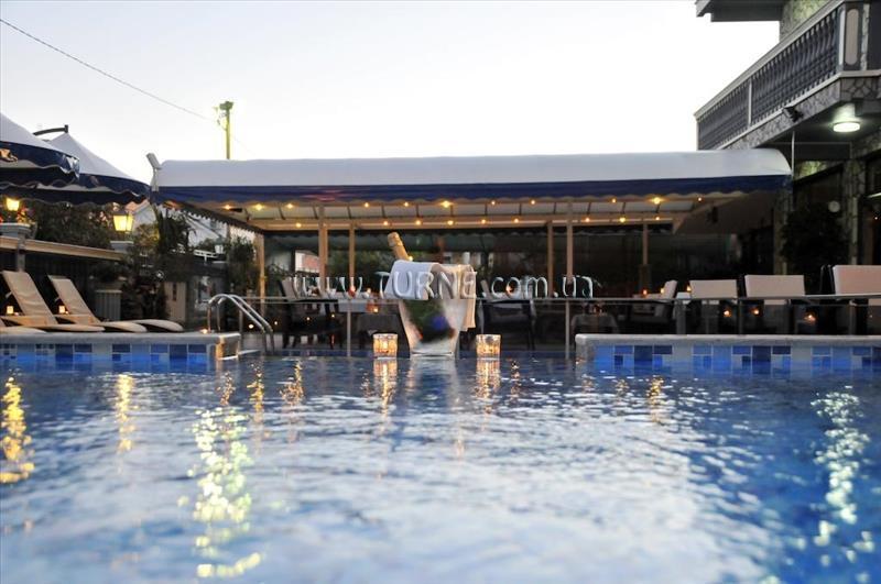 Hotel Villa Primafila 3*