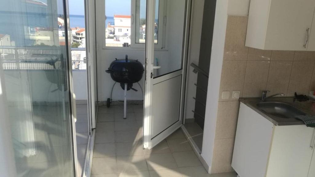 Zdjęcie Apartments «Villa Utjeha» 2*