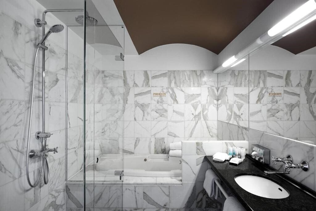 Фотографія Phoenix 4*