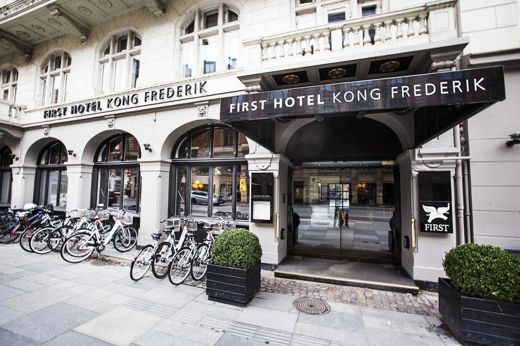 Готель First Hotel Kong Frederik 4*