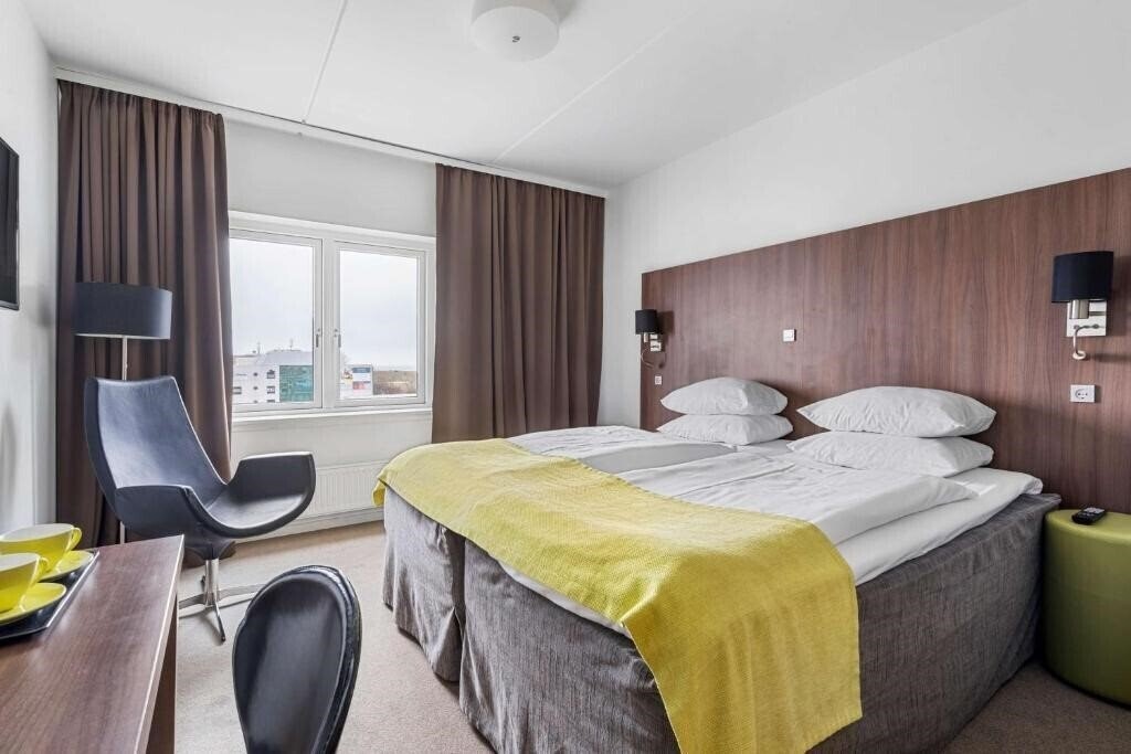Hotel Park Inn Copenhagen Airport 3*