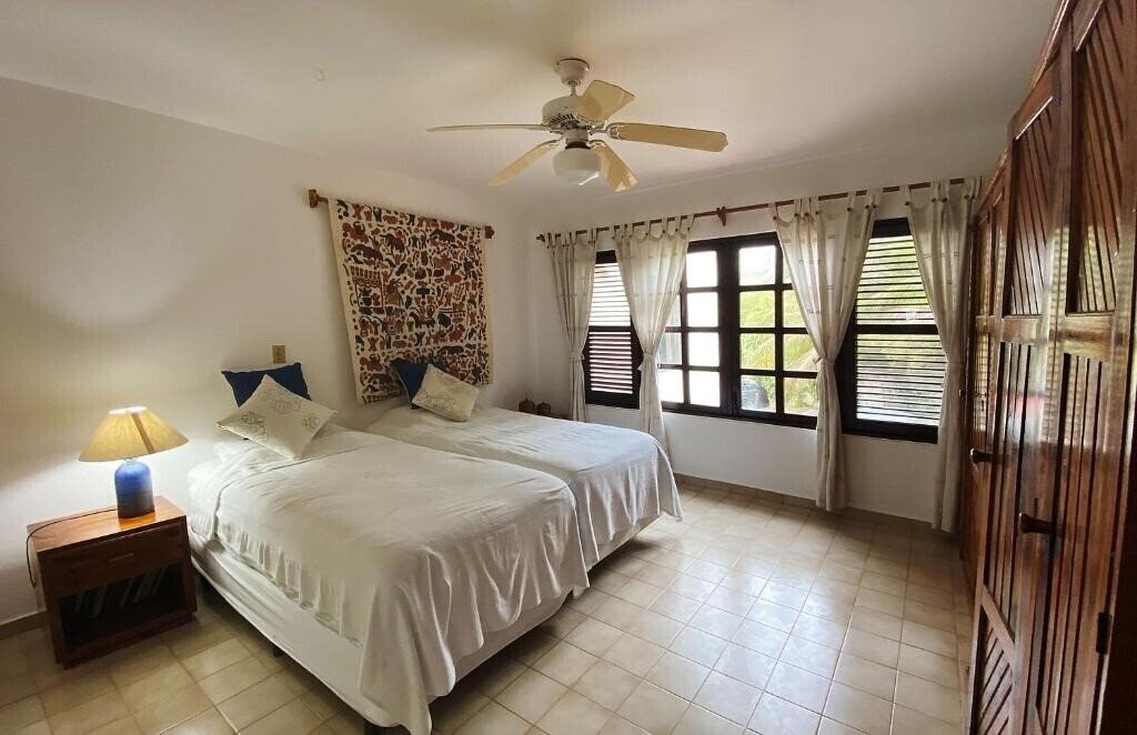 Картинка Beach House Cabarete 3*