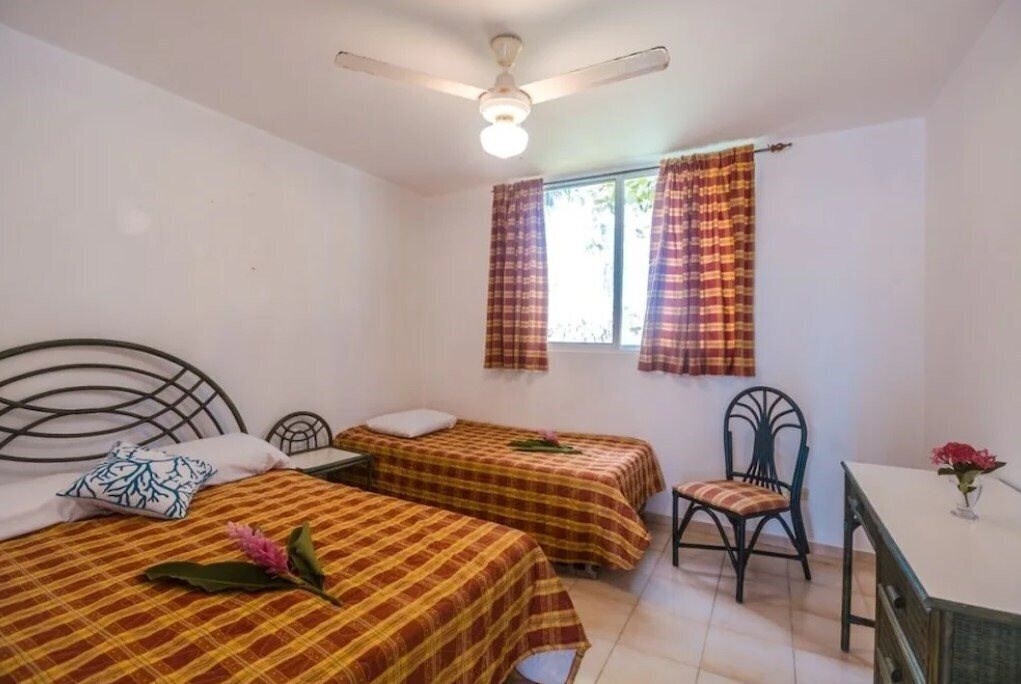 Zdjęcie The Beachcomber At Las Canas 3*