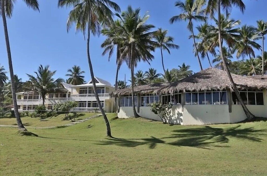 Hotel The Beachcomber At Las Canas 3*