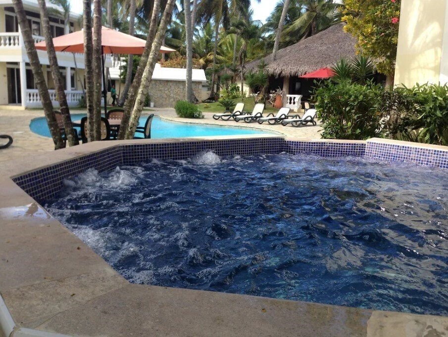 Zdjęcie The Beachcomber At Las Canas 3*