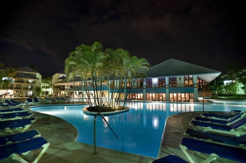 Готель Select at Grand Paradise Playa Dorada 4*