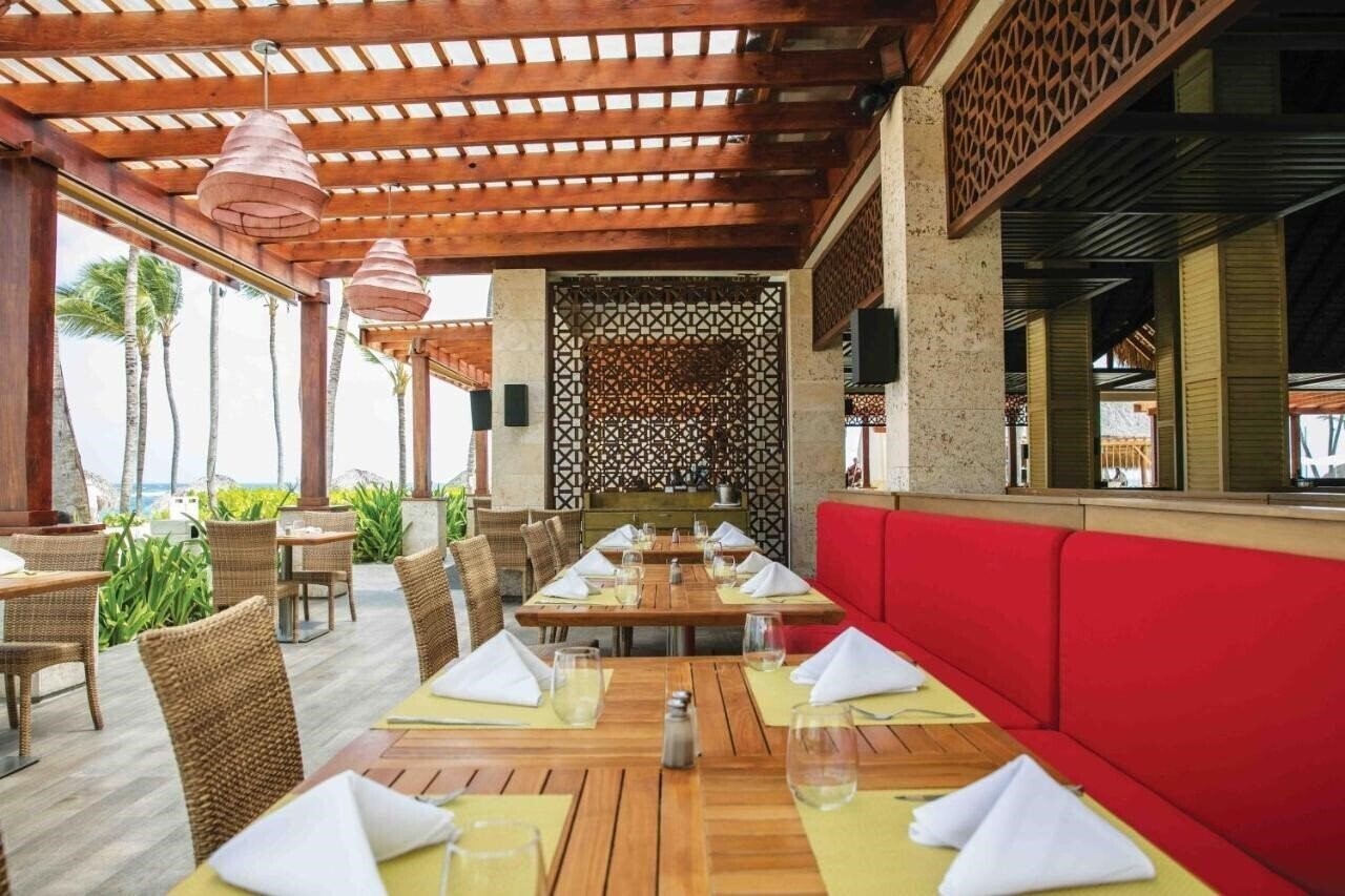 Отель Hideaway At Royaton Punta Cana 5*