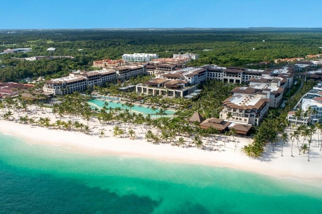 Отель Lopesan Costa Bavaro Resort Spa & Casino 5*