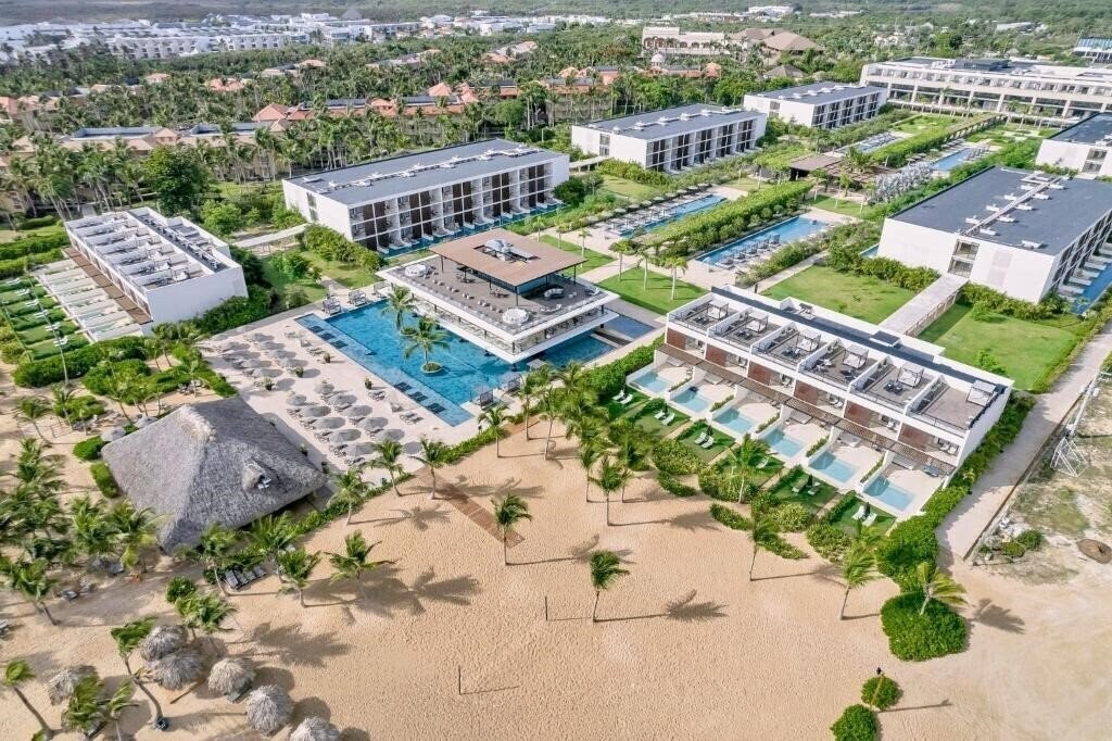 Фото Live Aqua Beach Resort Punta Cana 5*