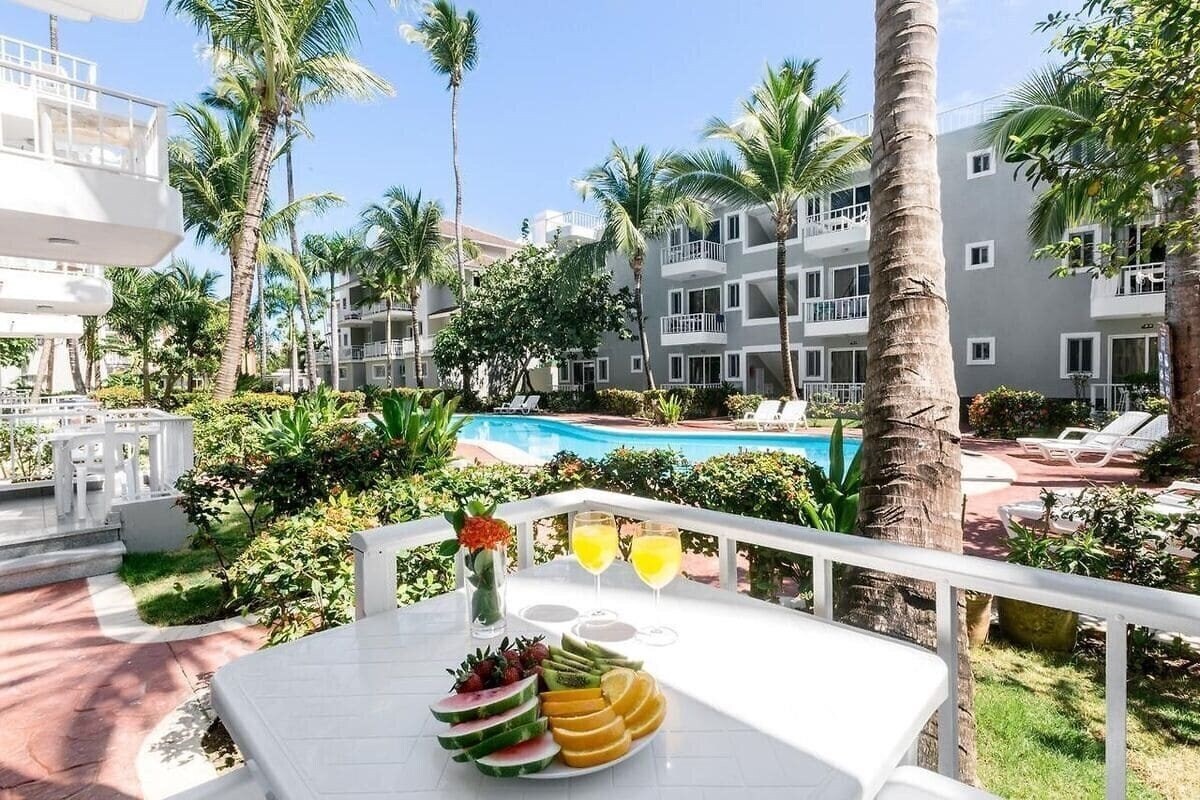 Zdjęcie Tropicana Suites Deluxe 3*