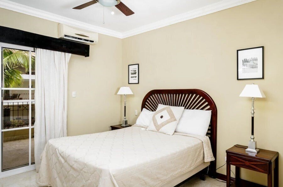 Отель Palm Green Vacations Whitesands 3*